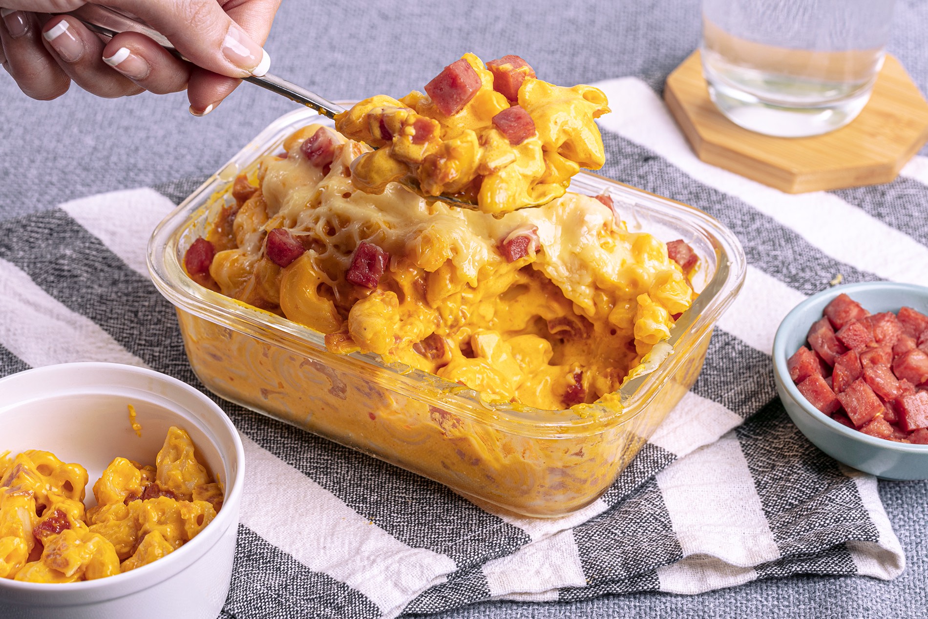 Mac and Cheese with Meatloaf